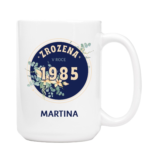 Hrnek velký bílý s potiskem Zrozena v roce 1985 boho kytice se jménem
